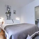 By Interhome