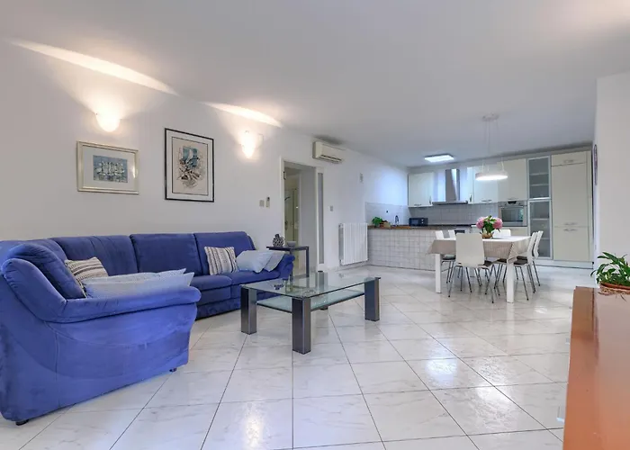 Dom wakacyjny By Interhome *